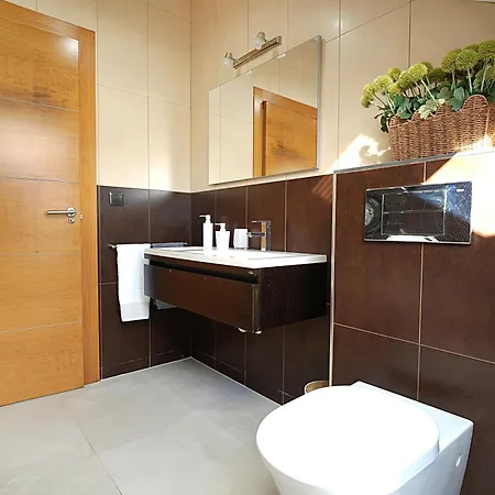 Galihost - Gandara Villa *