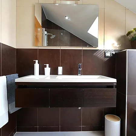 Galihost - Gandara Villa *